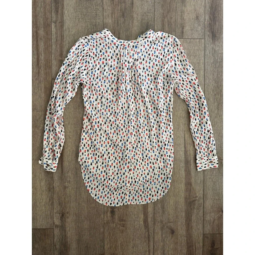 Maeve Anthropologie Calia Pintuck Tunic Blouse Size 8 Whimsical Hat print - Picture 9 of 9